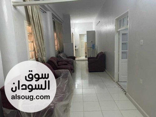شقه سوبرديلوكس في بورسودان خور كلاب وسط السوق - صورة رقم 3