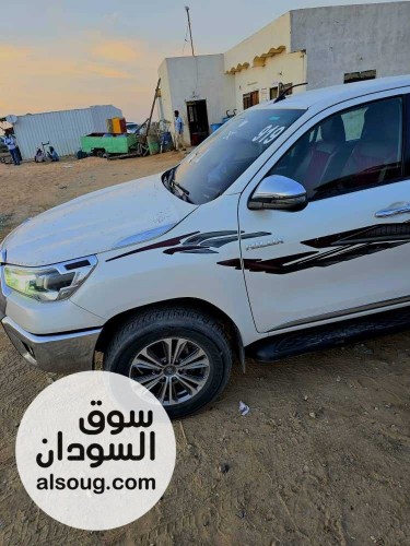 معرض رهام للسيارات تويوتا هايلوكس 2021بصمةة داخلية وخارجية - صورة رقم 1