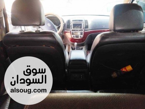 معرض رهام للسيارات سنتافى موديل 2011عداد 129الففل اوبشن الوقود - صورة رقم 2