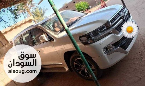 عرض راقي لاند كروزر GXR الفطييم شركة بصمه جوه وبره - صورة رقم 3