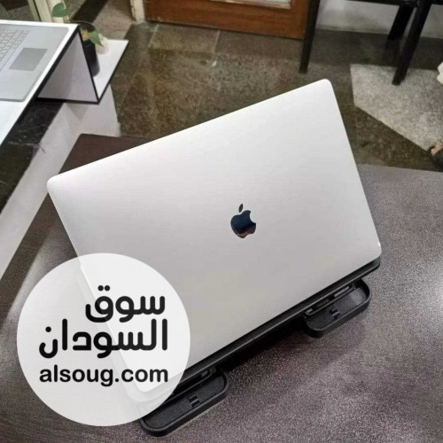 macbook pro 2019 core i9 - صورة رقم 2