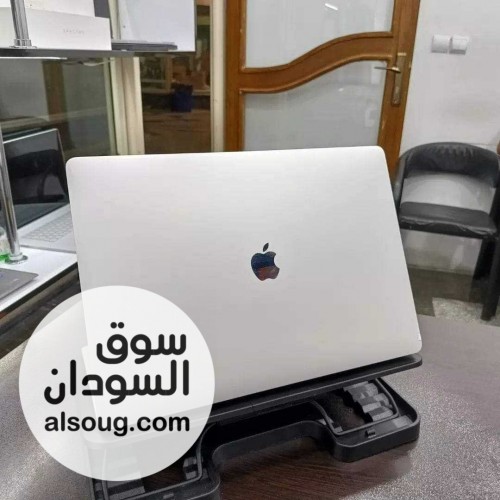 macbook pro 2019 core i9 - صورة رقم 3
