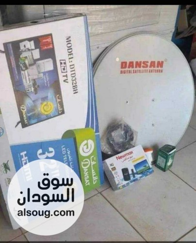 تخفيضات على عرض الشاشة المكتملة شاشات دانسات 32 بوصة مع ملحقاتها - صورة رقم 1
