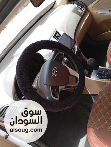 اكسنت مضلع مقاس واحد 2015 - صورة رقم 1