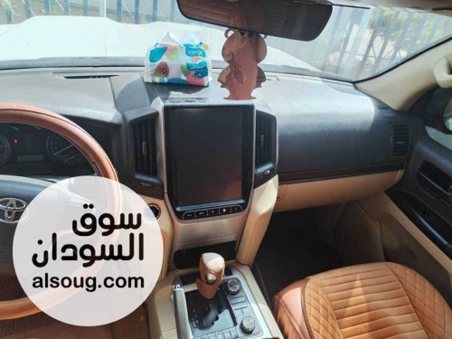 لبيع لاندكروزر GXR 2017 وضع الشركه شاذه - صورة رقم 5