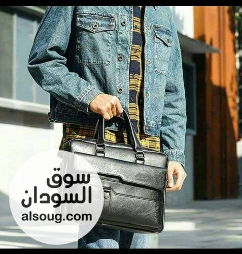 شنطة لابتوب بسوست وجيوب بمساحة كبيرة،شنطة كروسJeepخامة جلد - صورة رقم 3