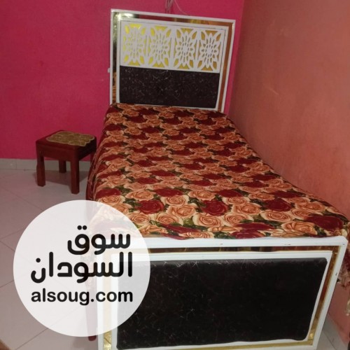 غرفة استقبال استعمل شاذة - صورة رقم 1