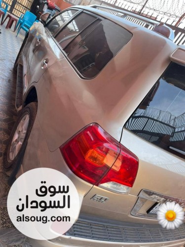 لعشاق الفخامة لاندكروزر  موديل 2015 فطيم رسالة خاصة - صورة رقم 4