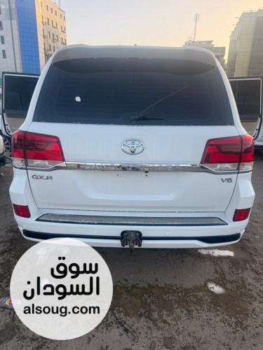 عشاق التميز والاناقه لاندكروزر 2016GXR فطيـــــــــــم ق - صورة رقم 4