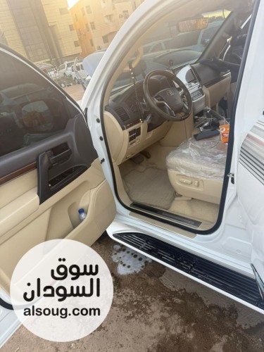 عشاق التميز والاناقه لاندكروزر 2016GXR فطيـــــــــــم ق - صورة رقم 11