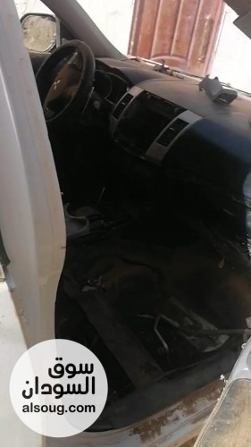 ميتسوبيشي اوتلاندر مويل 2009 - صورة رقم 6