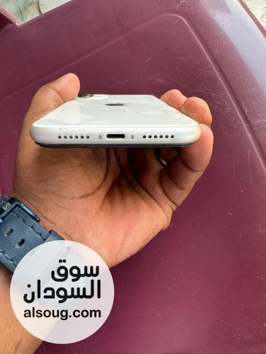 ايفون 11 عادي  استعمال نظيف جداً - Image # 3