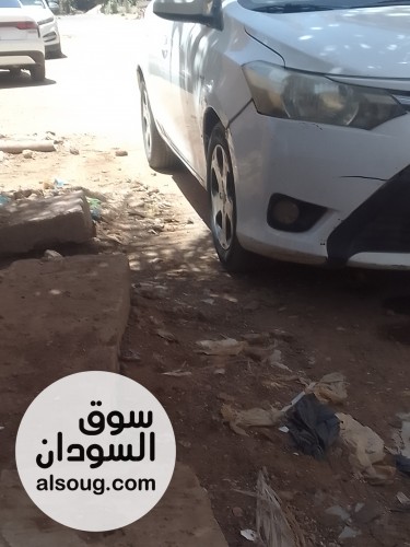 عربية يارس 2015 بيضاء - صورة رقم 9