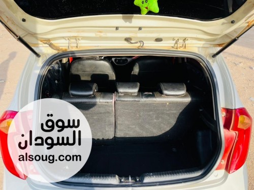 كيا مورنيق 2013 - صورة رقم 5