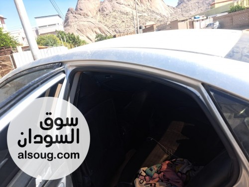 سوناتا 2010 اتوماتيك - صورة رقم 2