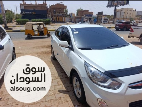 اكسنت مضلع موديل 2014 - صورة رقم 6