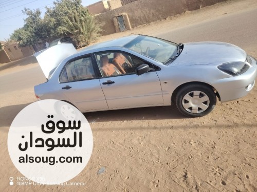 لانسر بومة 2004 شاذة - صورة رقم 3