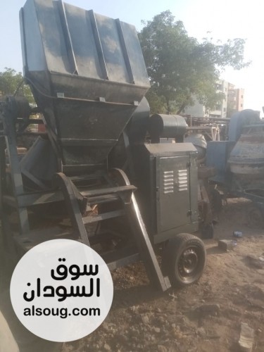 خلاطة خرسانة يدوية لبنانية - صورة رقم 2