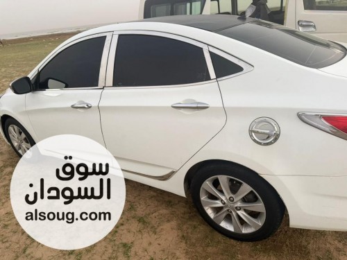 اكسنت مضلع موديل 2016 - صورة رقم 3