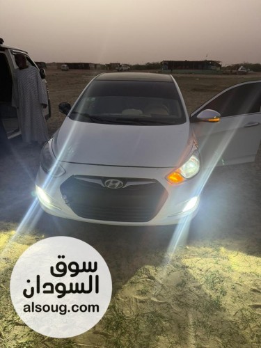 اكسنت مضلع موديل 2016 - صورة رقم 4