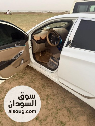 اكسنت مضلع موديل 2016 - صورة رقم 2