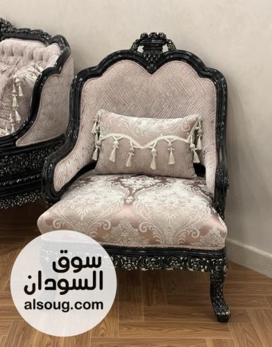 طقم جلوس فخامة و جمال و اناقه - صورة رقم 4