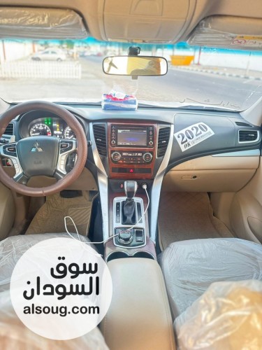  للبيع في بورتسودان ميتسوبيشي مونتيرو سبورت موديل 2017 
