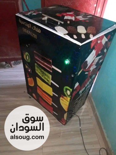 *مميزات الماكينة*

️الماكينة مزودة بشاشة لقراءة درجة تجميد الماكينة
