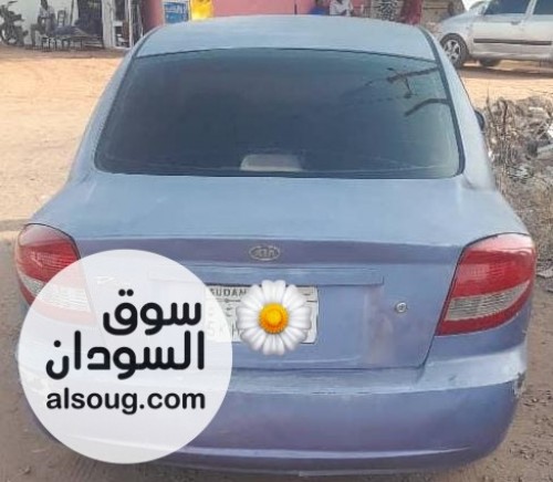 كيا ريو موديل 2004 في بحري