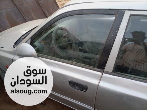 عربية هيونداي فيرنا موديل 2001 - صورة رقم 2