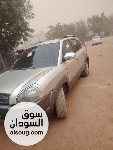 للبيع في امدرمان توسان 2006 جاز CRD