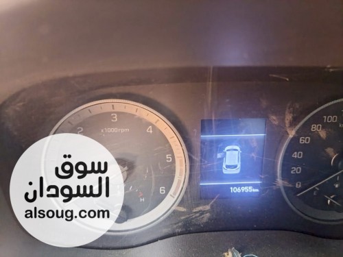عربيه توسان 2017 خالي فتحه سقف. شااذة - صورة رقم 5