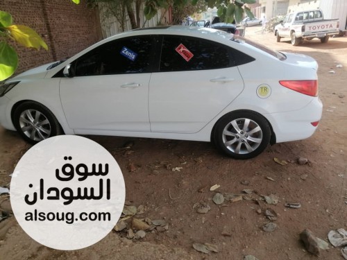 اكسنت مضلع