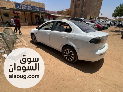 للبيع في امدرمان لانسر قرش موديل 2017 مكنه كبيره - صورة رقم 4