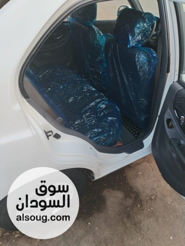 فيرانا ٢٠٠٢ كورية قير اتومتك منفوصة من كلو بهية شركه مطلوب فيها ٤٠ ملي - صورة رقم 4