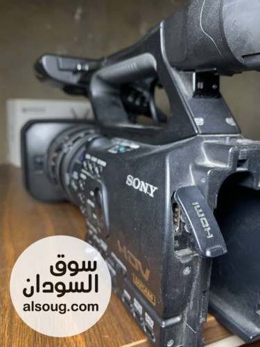 كميرا sony Hvr-z7e ويرلس hollyland 300pro - صورة رقم 2