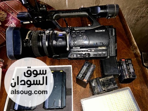 كميرا sony Hvr-z7e ويرلس hollyland 300pro