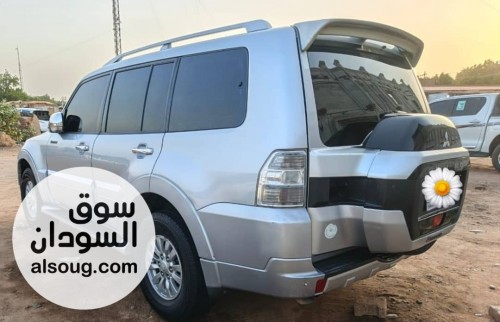  للبيع في كسلا ميتسوبيتشي باجيرو موديل 2015 - Image # 2