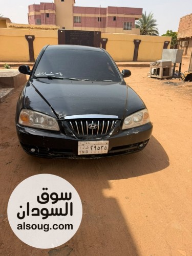 عربية افانتي سحلية 2005