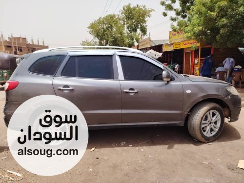 هيونداي سنتافي 2010 - صورة رقم 6