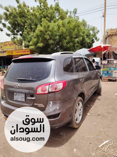 هيونداي سنتافي 2010 - صورة رقم 8