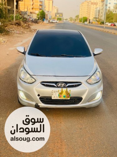 اكسنت مضلع موديل 2012 - صورة رقم 2