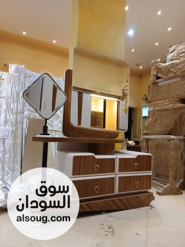 غرفة نوم خشب زان أحمر مستورده جاهزة للاستلام الفوري - صورة رقم 2