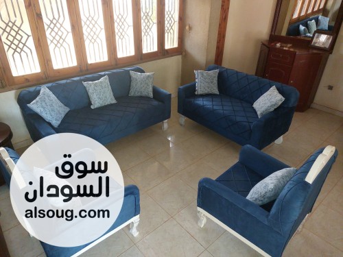 طقم جلوس كنبتين وكرسيين - صورة رقم 6