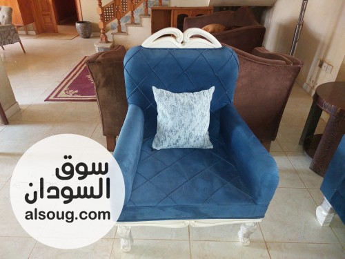 طقم جلوس كنبتين وكرسيين - صورة رقم 8
