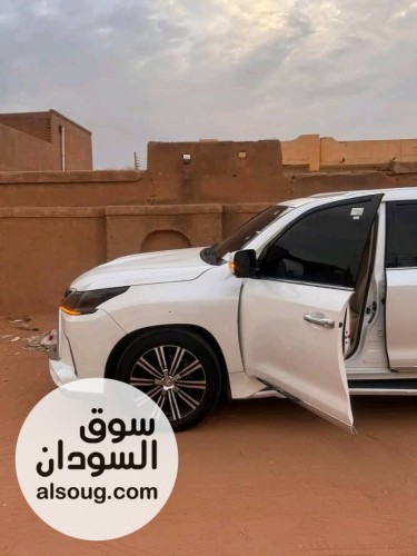 لكزس 570 LX موديل 2016 - صورة رقم 5