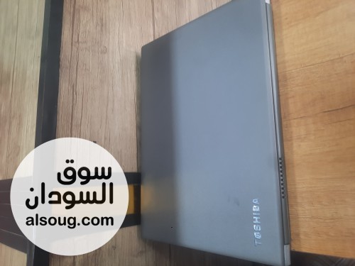 لابتوب توشيبا ماركه اسليم شبه جديد - صورة رقم 3