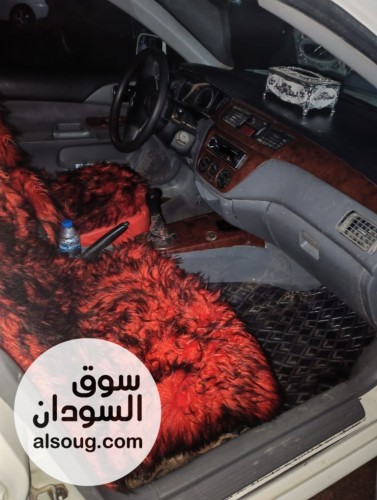 متسوبيشي لانسر بومة 2005