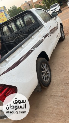 هايلوكس موديل 2025  - صورة رقم 4