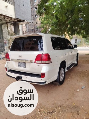 لاند كروزر موديل 2009 - صورة رقم 4